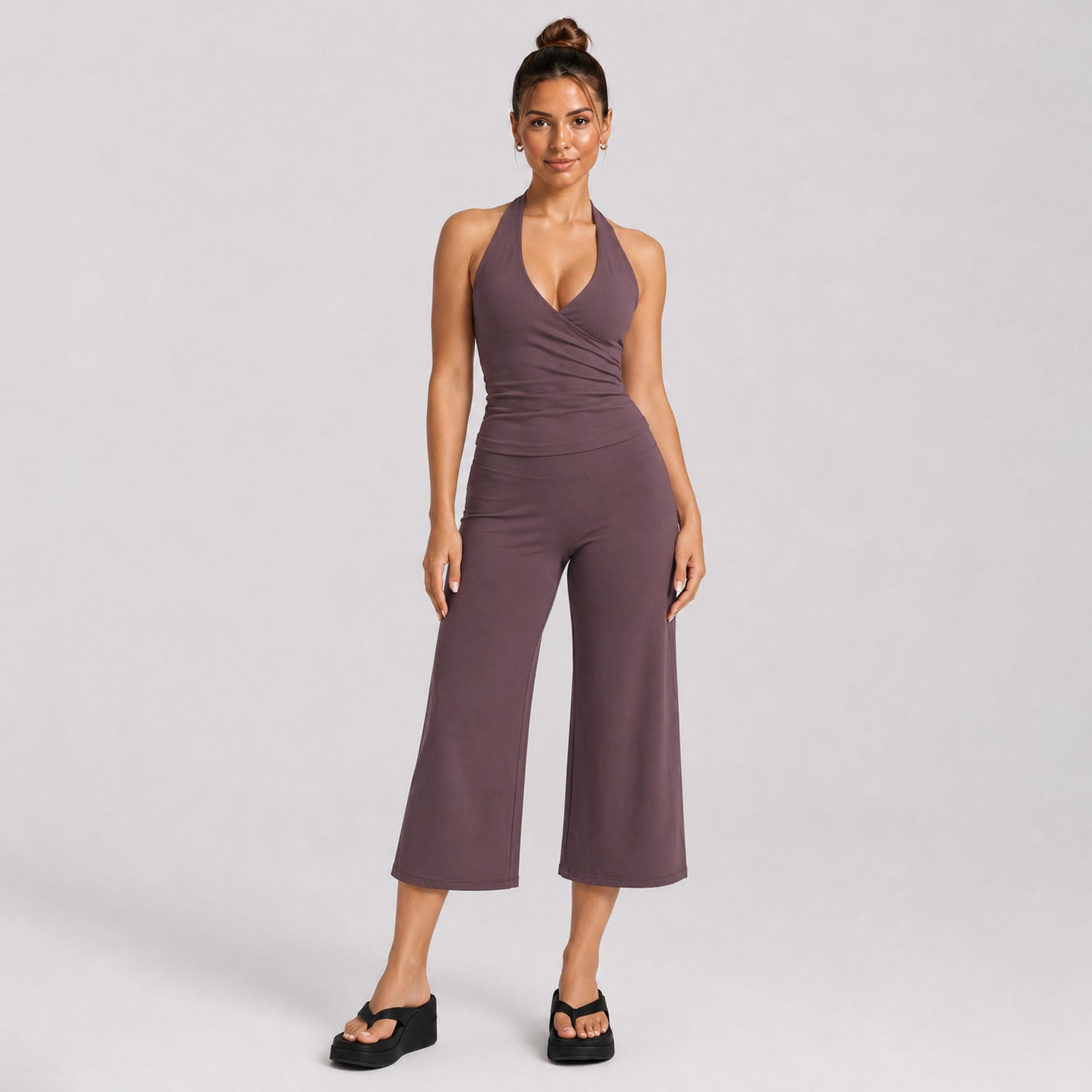 Women's Sleeveless Sports Set with Wide-Leg Shorts